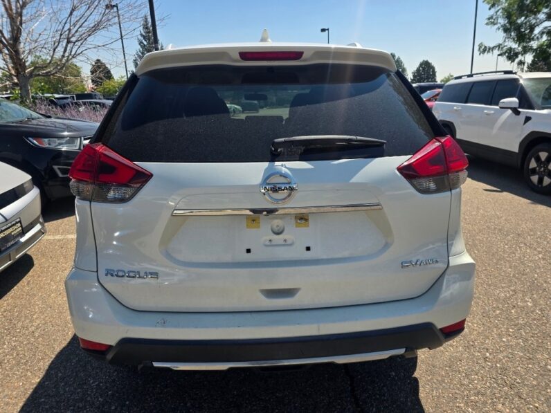Pre-Owned 2017 Nissan Rogue SV AWD Sport Utility