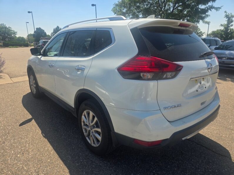 Pre-Owned 2017 Nissan Rogue SV AWD Sport Utility