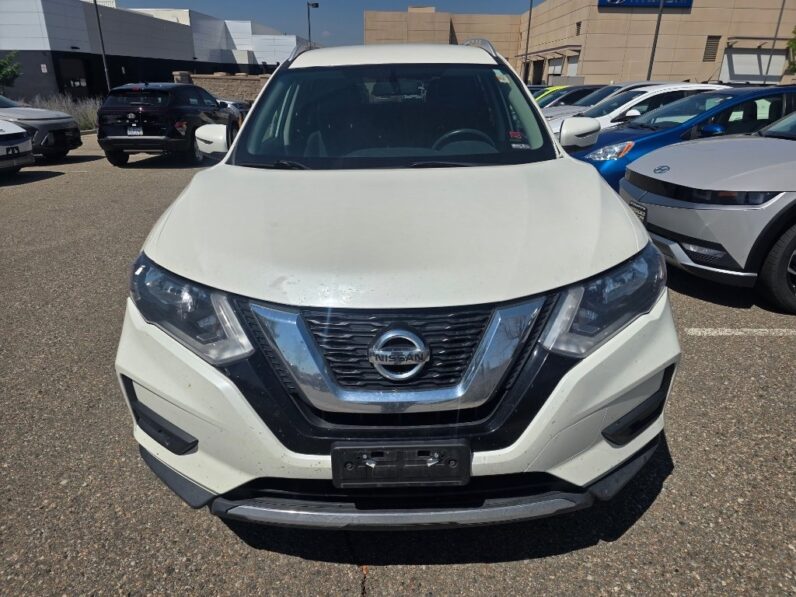 Pre-Owned 2017 Nissan Rogue SV AWD Sport Utility