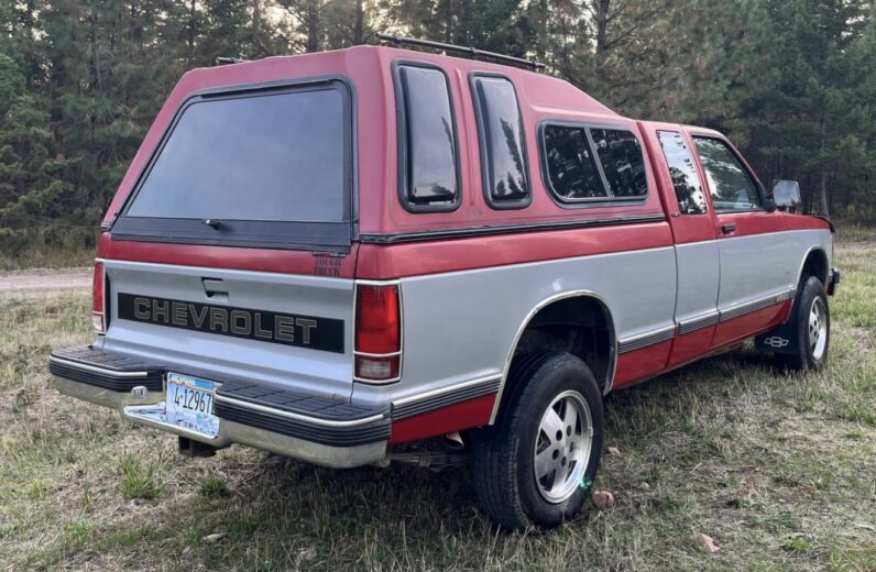 1992 Chevrolet S-10 LS Maxi-Cab 4×4