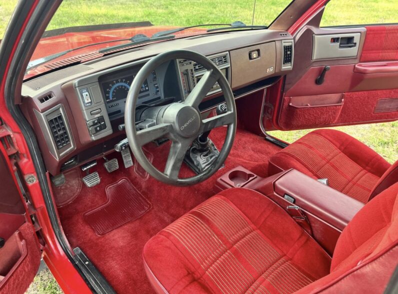 1992 Chevrolet S-10 LS Maxi-Cab 4×4
